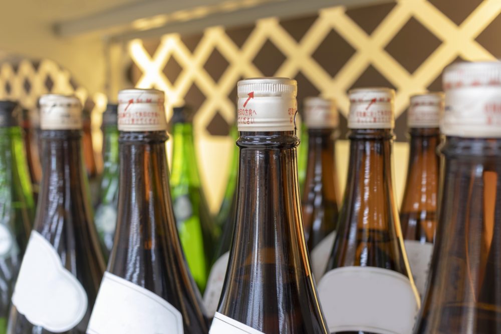 最新】幻の焼酎・森伊蔵とは？種類・値段・定価購入の方法まで